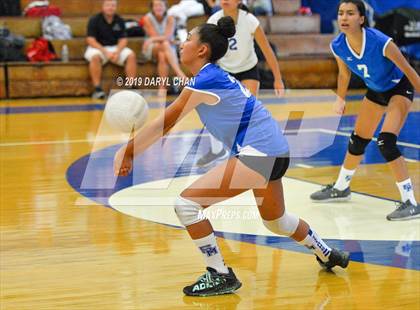 Thumbnail 1 in Mayfield @ San Marino photogallery.