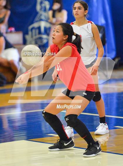 Thumbnail 1 in Mayfield @ San Marino photogallery.