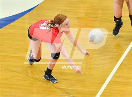 Thumbnail 3 in Mayfield @ San Marino photogallery.