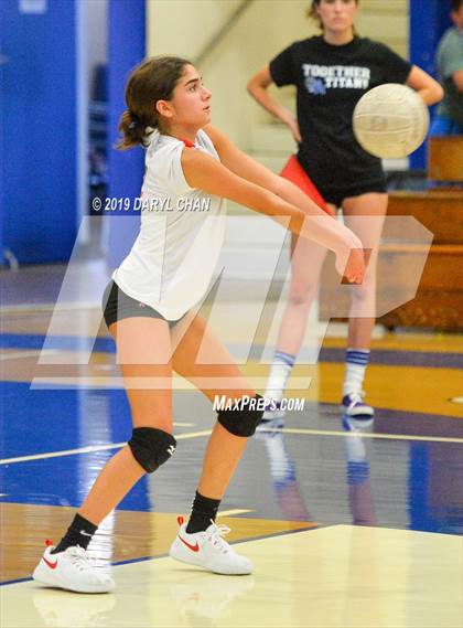 Thumbnail 2 in Mayfield @ San Marino photogallery.