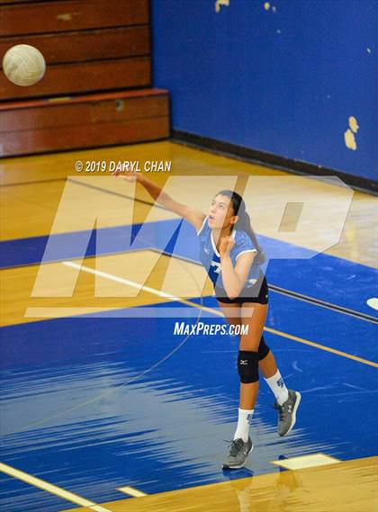Thumbnail 3 in Mayfield @ San Marino photogallery.
