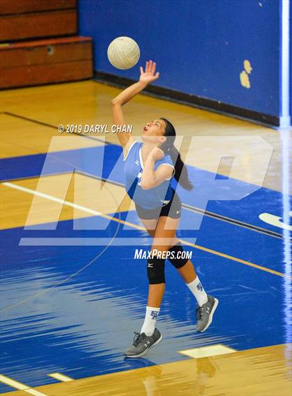 Thumbnail 2 in Mayfield @ San Marino photogallery.