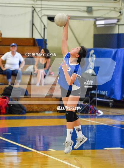 Thumbnail 3 in Mayfield @ San Marino photogallery.
