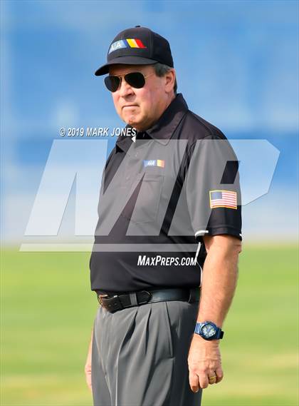 Thumbnail 3 in Jenks @ O'Connor (Coach Bob Invitational)  photogallery.