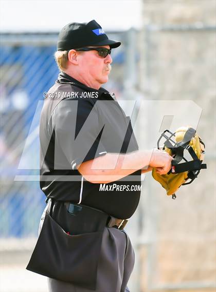 Thumbnail 2 in Jenks @ O'Connor (Coach Bob Invitational)  photogallery.