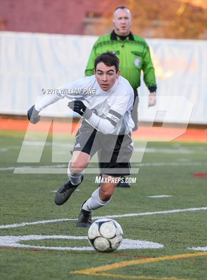Thumbnail 3 in Monroe-Woodbury vs. Clarence (NYSPHSAA Class AA Final) photogallery.