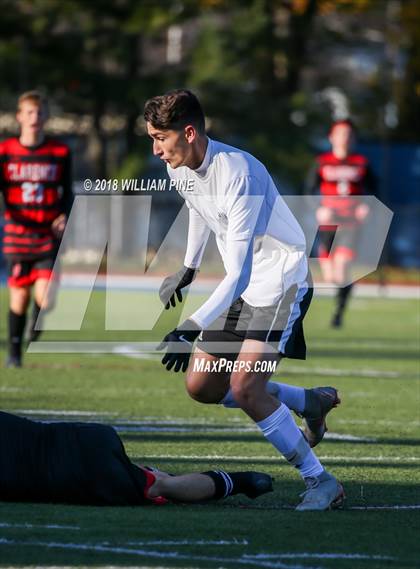 Thumbnail 2 in Monroe-Woodbury vs. Clarence (NYSPHSAA Class AA Final) photogallery.