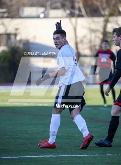 Thumbnail 1 in Monroe-Woodbury vs. Clarence (NYSPHSAA Class AA Final) photogallery.