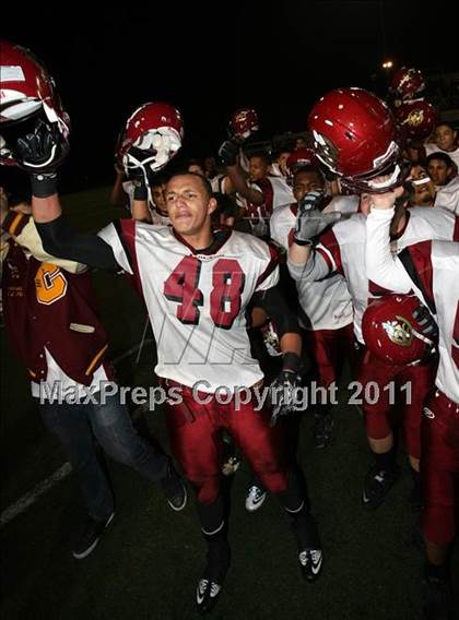Thumbnail 2 in Rancho Verde vs. Colton (SS CIF Central Division Final) photogallery.