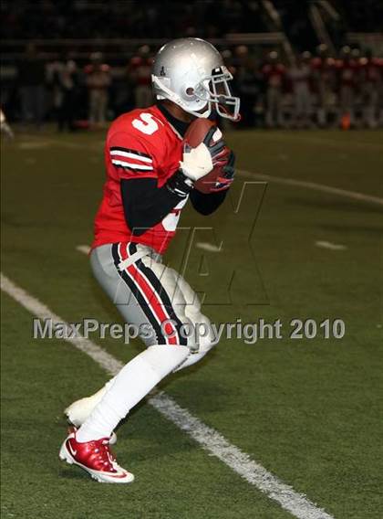 Thumbnail 3 in Rancho Verde vs. Colton (SS CIF Central Division Final) photogallery.