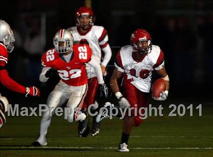 Thumbnail 2 in Rancho Verde vs. Colton (SS CIF Central Division Final) photogallery.