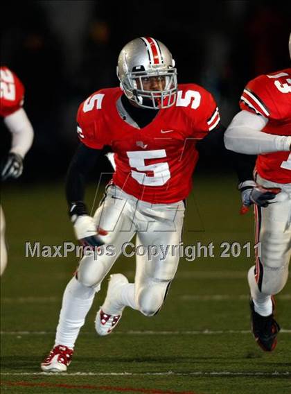 Thumbnail 2 in Rancho Verde vs. Colton (SS CIF Central Division Final) photogallery.