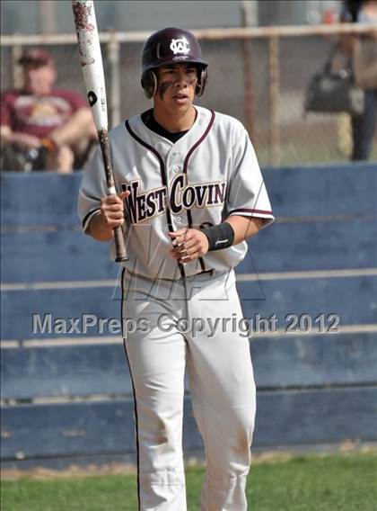 Thumbnail 2 in Claremont vs. West Covina photogallery.