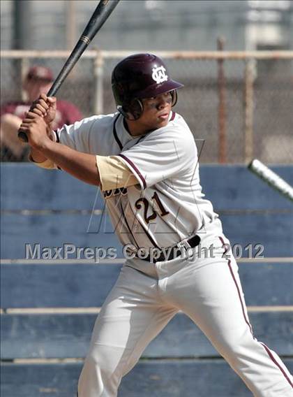 Thumbnail 2 in Claremont vs. West Covina photogallery.