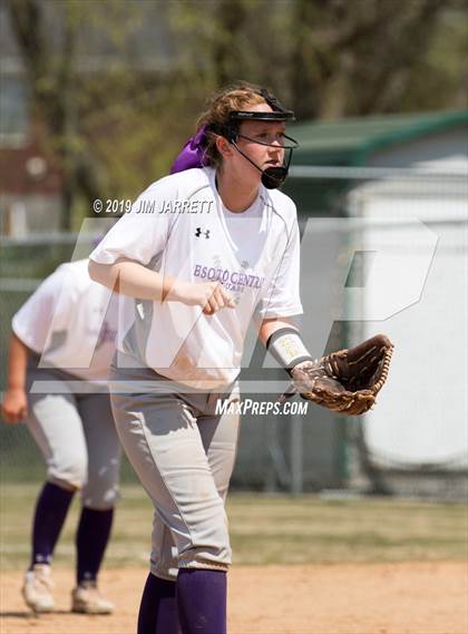 Thumbnail 2 in DeSoto Central vs Briarcrest (Morris Hunter Invitational) photogallery.