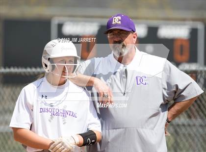 Thumbnail 2 in DeSoto Central vs Briarcrest (Morris Hunter Invitational) photogallery.