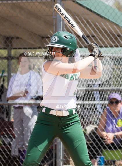 Thumbnail 1 in DeSoto Central vs Briarcrest (Morris Hunter Invitational) photogallery.