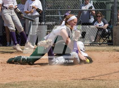Thumbnail 2 in DeSoto Central vs Briarcrest (Morris Hunter Invitational) photogallery.