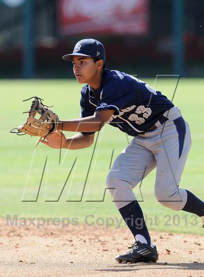 Thumbnail 3 in Cleveland vs. Marshall (CIF City D1 Semi-Final) photogallery.