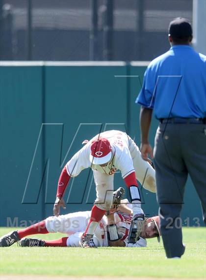 Thumbnail 2 in Cleveland vs. Marshall (CIF City D1 Semi-Final) photogallery.