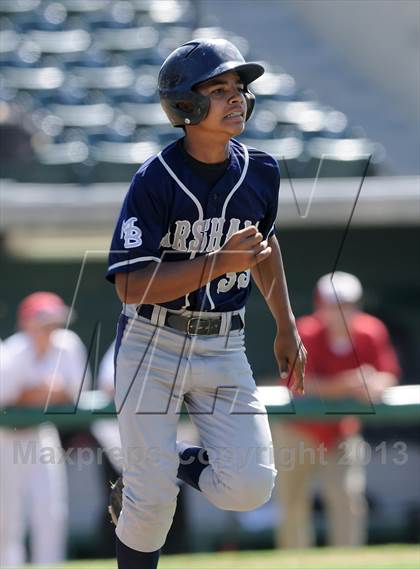 Thumbnail 3 in Cleveland vs. Marshall (CIF City D1 Semi-Final) photogallery.