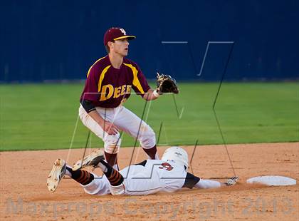 Thumbnail 3 in Deer Park vs Dobie (UIL 5A Region 3 Bi-District Playoff) photogallery.