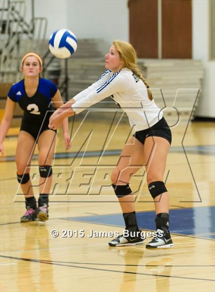 Thumbnail 2 in Notre Dame @ Girls Prep photogallery.
