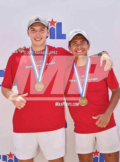 Thumbnail 3 in UIL Tennis Boys 5A & 6A Finals (Awards) photogallery.