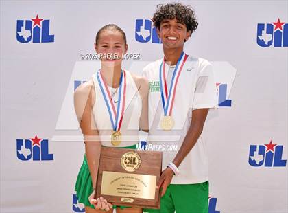 Thumbnail 2 in UIL Tennis Boys 5A & 6A Finals (Awards) photogallery.