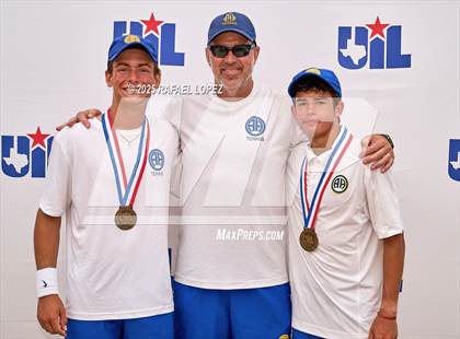 Thumbnail 3 in UIL Tennis Boys 5A & 6A Finals (Awards) photogallery.