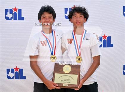 Thumbnail 3 in UIL Tennis Boys 5A & 6A Finals (Awards) photogallery.
