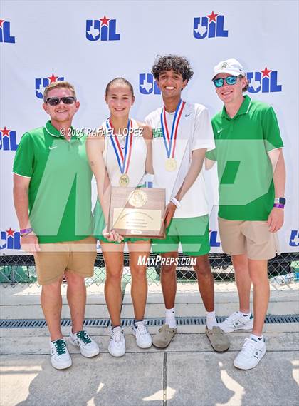 Thumbnail 2 in UIL Tennis Boys 5A & 6A Finals (Awards) photogallery.