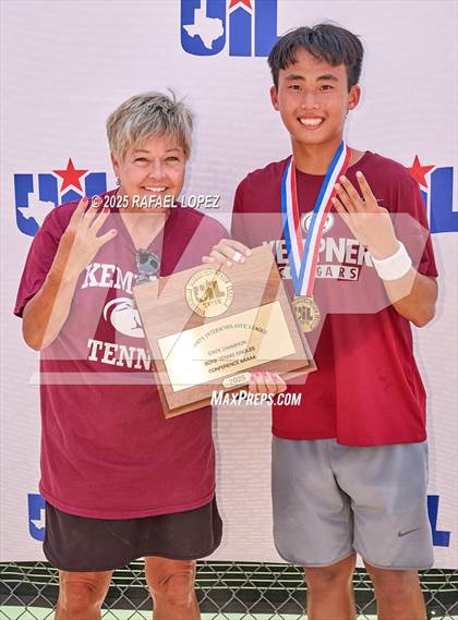 Thumbnail 1 in UIL Tennis Boys 5A & 6A Finals (Awards) photogallery.