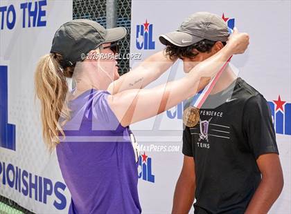 Thumbnail 2 in UIL Tennis Boys 5A & 6A Finals (Awards) photogallery.