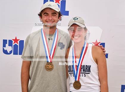 Thumbnail 3 in UIL Tennis Boys 5A & 6A Finals (Awards) photogallery.