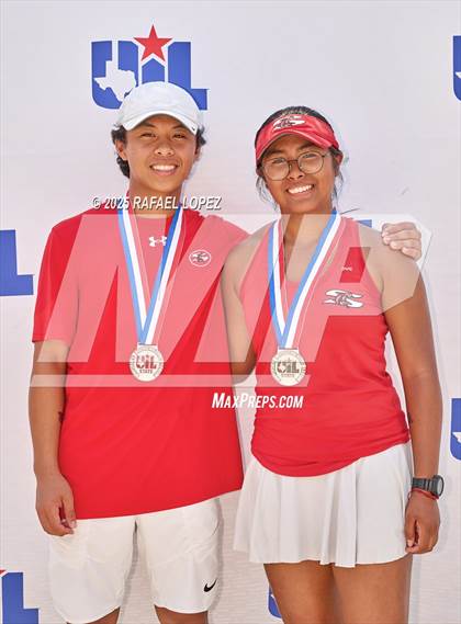 Thumbnail 3 in UIL Tennis Boys 5A & 6A Finals (Awards) photogallery.