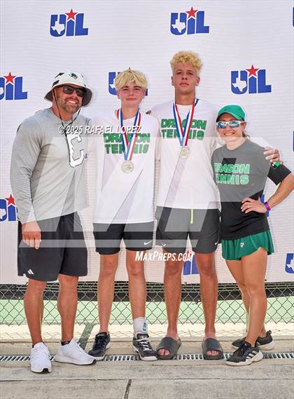 Thumbnail 3 in UIL Tennis Boys 5A & 6A Finals (Awards) photogallery.