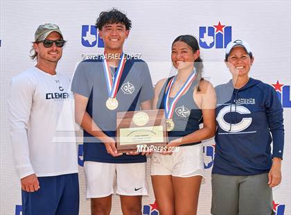 Thumbnail 1 in UIL Tennis Boys 5A & 6A Finals (Awards) photogallery.