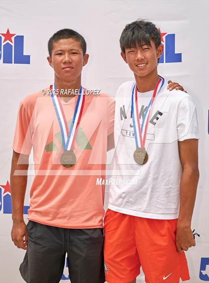 Thumbnail 2 in UIL Tennis Boys 5A & 6A Finals (Awards) photogallery.