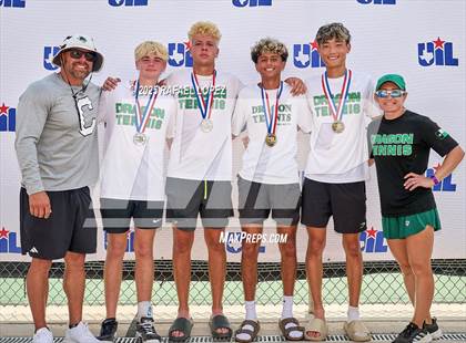 Thumbnail 2 in UIL Tennis Boys 5A & 6A Finals (Awards) photogallery.