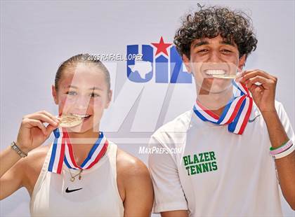 Thumbnail 1 in UIL Tennis Boys 5A & 6A Finals (Awards) photogallery.