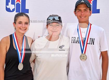 Thumbnail 2 in UIL Tennis Boys 5A & 6A Finals (Awards) photogallery.