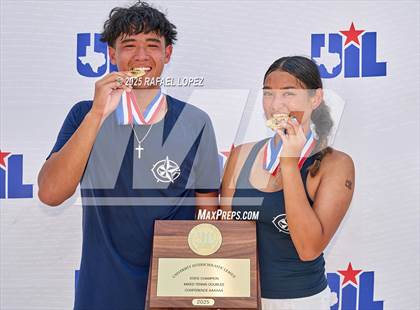Thumbnail 3 in UIL Tennis Boys 5A & 6A Finals (Awards) photogallery.