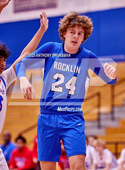 Thumbnail 3 in Rocklin @ Folsom photogallery.