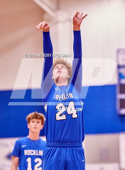 Thumbnail 2 in Rocklin @ Folsom photogallery.
