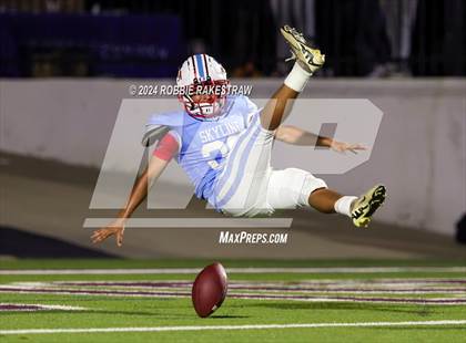 Thumbnail 1 in Skyline @ North Forney photogallery.