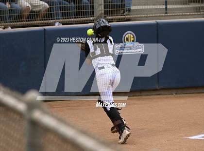 Thumbnail 2 in Pacifica vs. Norco (CIF-SS D1 Final) photogallery.