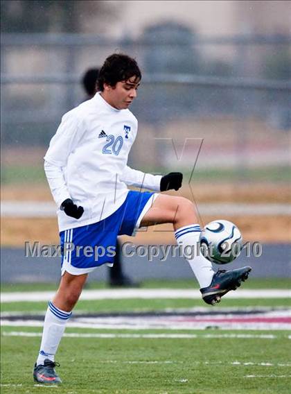Thumbnail 1 in Taylor vs Clear Springs (Pearland ISD Soccer Shootout) photogallery.