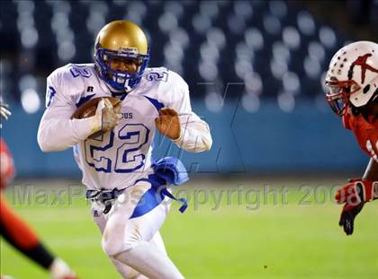 Thumbnail 2 in Lake Taylor vs. Phoebus (D5 Eastern Region Final) photogallery.