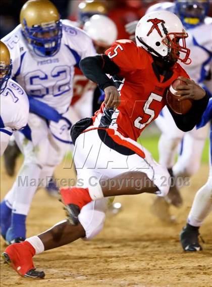 Thumbnail 1 in Lake Taylor vs. Phoebus (D5 Eastern Region Final) photogallery.